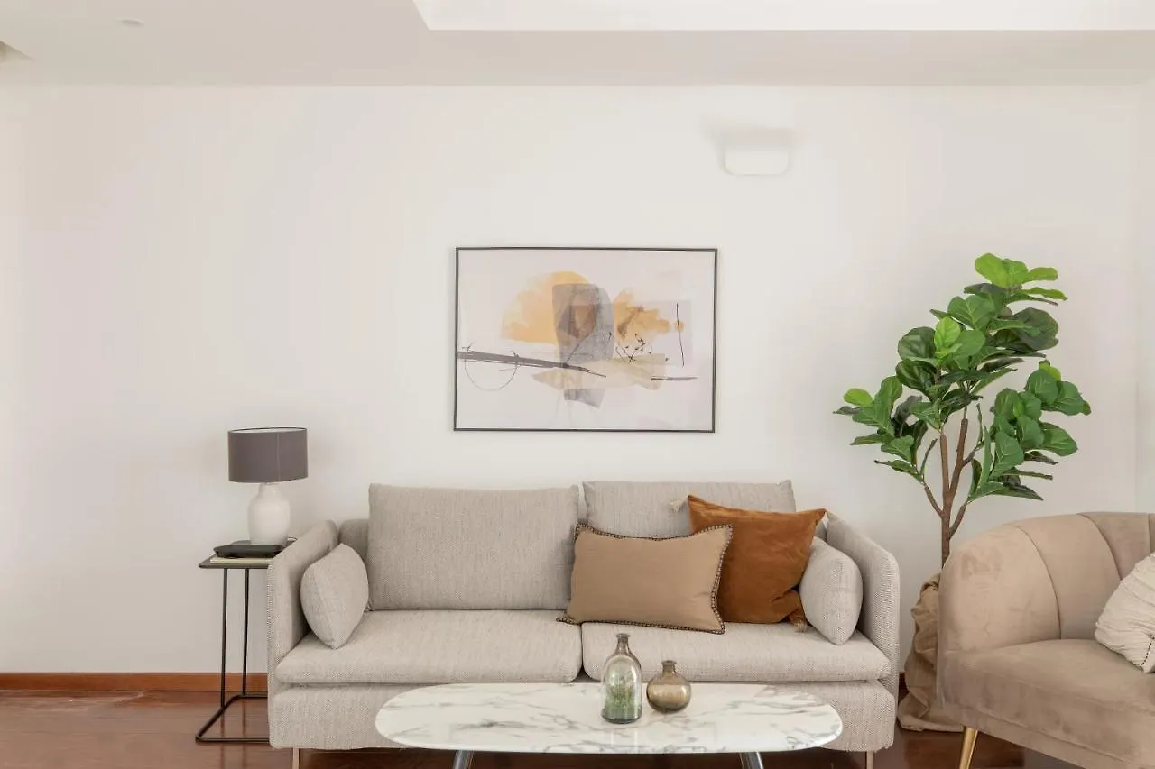 רומא Iflat Light Apartment Near The Colosseum